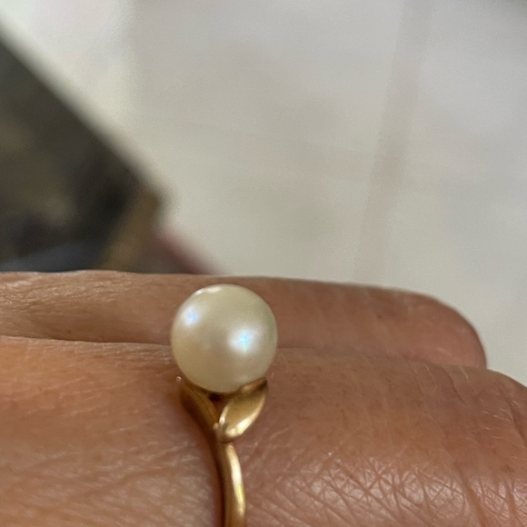 Mikimoto Pearl ring in 14k yellow gold - Picture 2 of 11